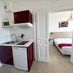 L'azur Des Calanques - T2 Avec Piscine Chauffee & Vue Exceptionnelle- Parking & Wifi Ajaccio (Corsica)