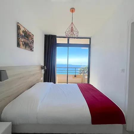 T2 Avec Piscine Chauffée - Vue Exceptionnelle- Les Calanques Routes Des Sanguinaires- Parking Inclus&wifi